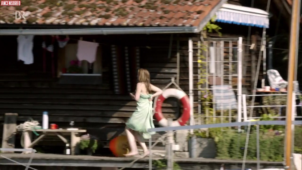 Frame 10