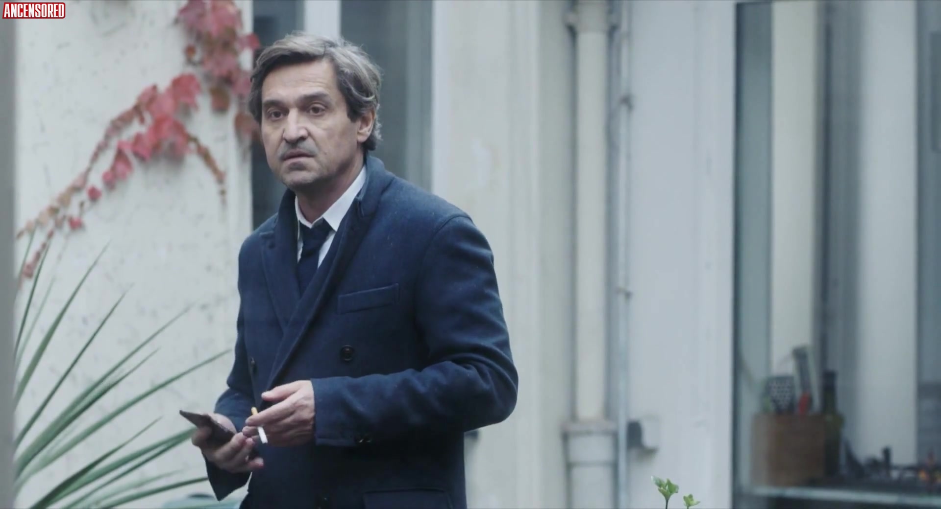 Frame 10