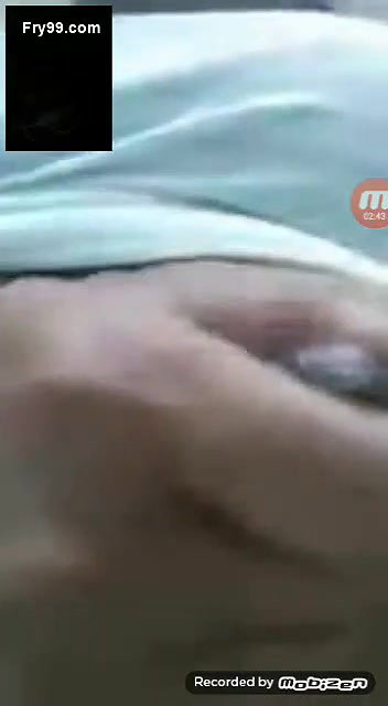 Showing boobs and pussy on vc
