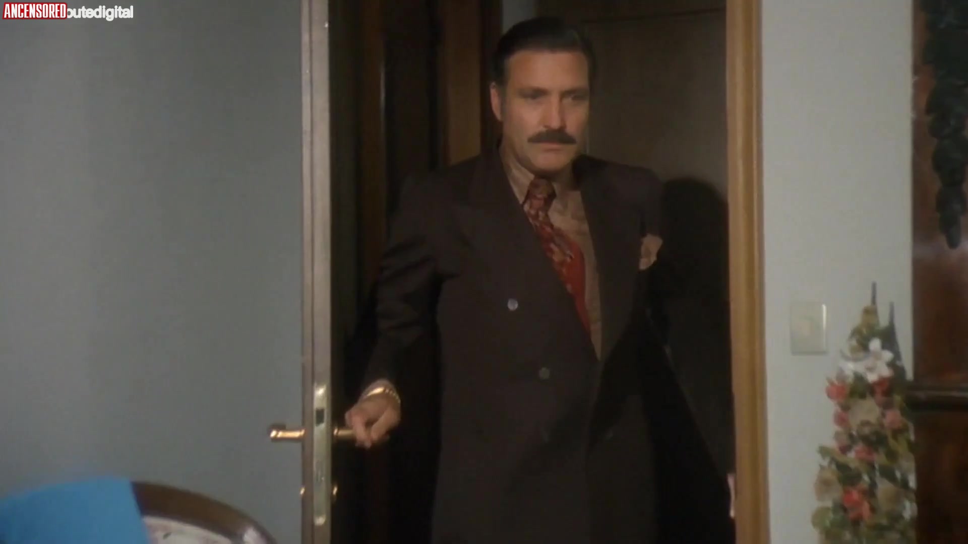 Frame 10