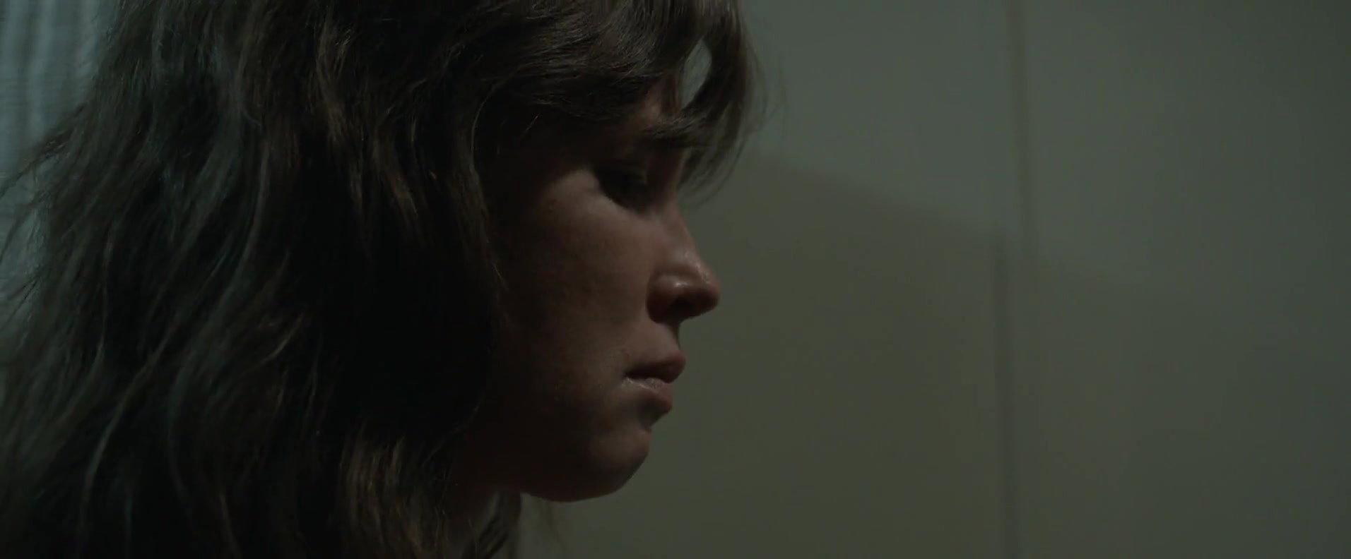 Emma Booth – hounds of love