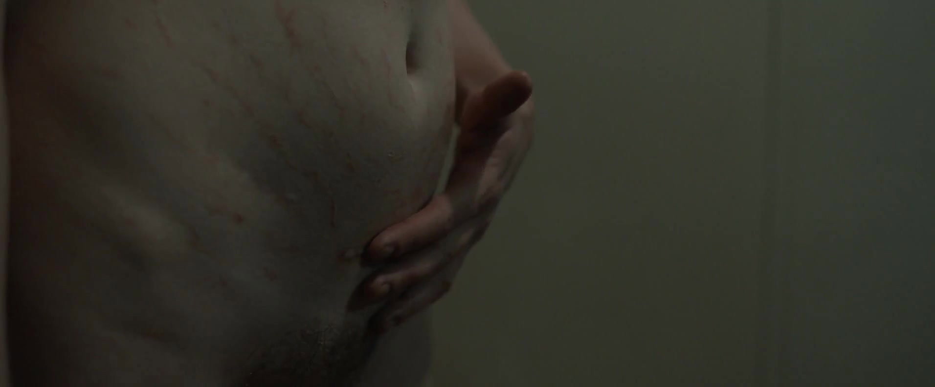 Emma Booth – hounds of love