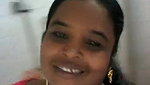 Mallu Bhabhi Shows Her Boobs and Pussy