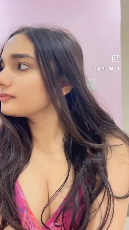 hot desi girl sexy cleavage in pin k dress 22