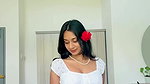 beautiful lankan girl deep sexy navel in white top and floral midy 22