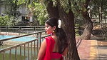 hot slim desi girl sexy navel chain in red saree 22
