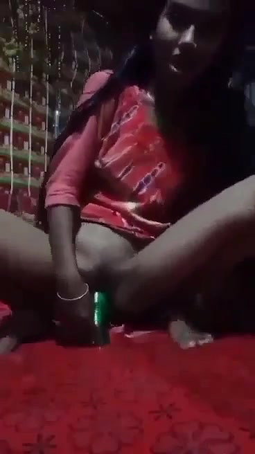 Horny Girl Masturbating