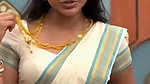 Trisha adjusting saree wantedly to reveal and tempt 251
