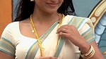 Trisha adjusting saree wantedly to reveal and tempt 282