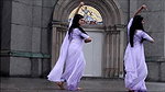 Sexy NRI Desi Girl Wide Open Navel Dance in White Saree 22