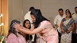 Tulu sexy aunty open navel in pink saree 22