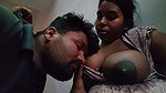 Bhabhi aapne boyfriend ko ghar bula leti he aaur aapne bade bade boobs aapne boyfriend se chusvati he aaur boyfriend ka land chus leti he