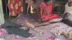 Bimar housewife mein land mein tel lagakar malish ki