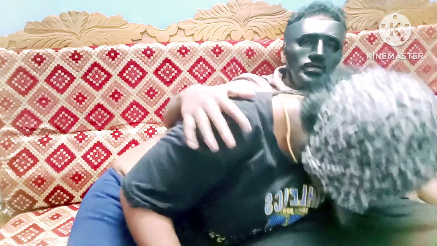 Hot Tamil Secretary Having Fun with Her Boss with Loud Moaning