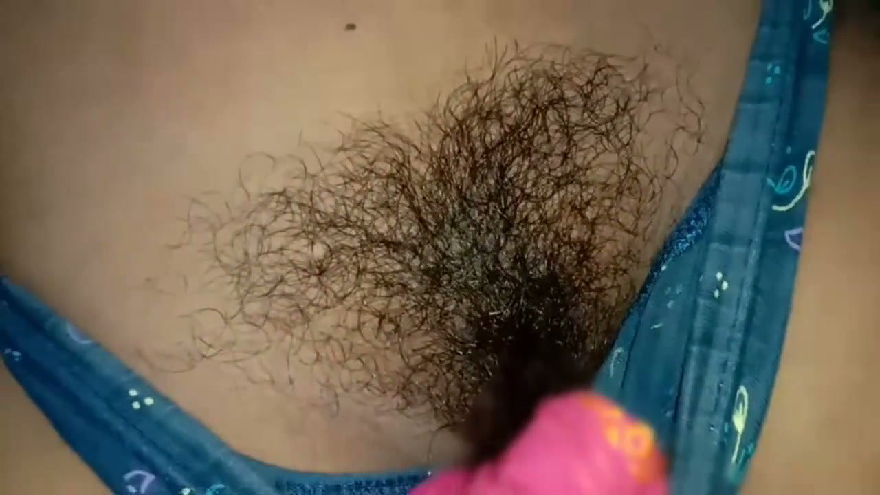 How nice it is to see girls’ pussy