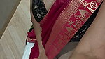 Sassy Riya Saare Close up Cleavage