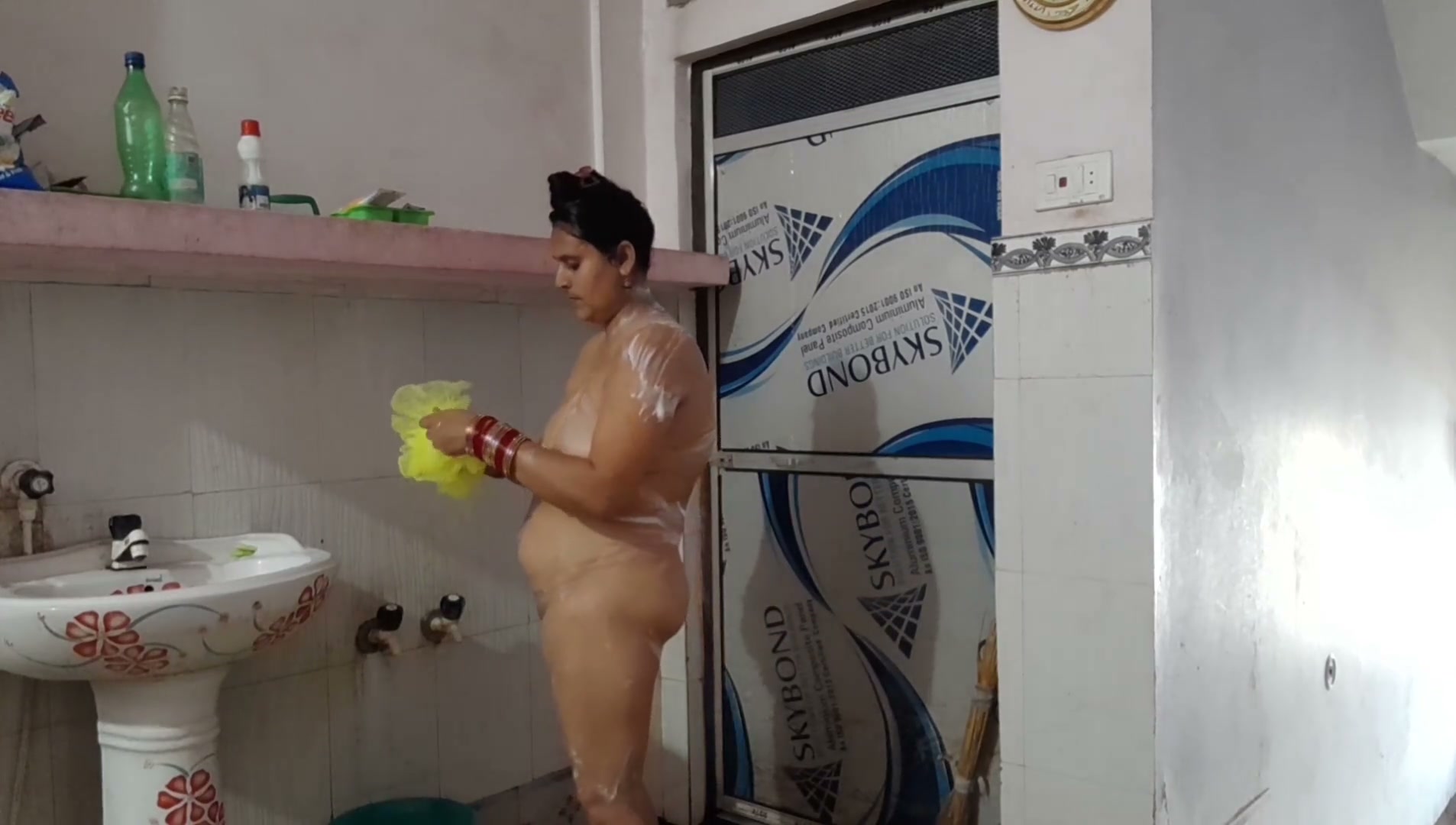 Frame 9