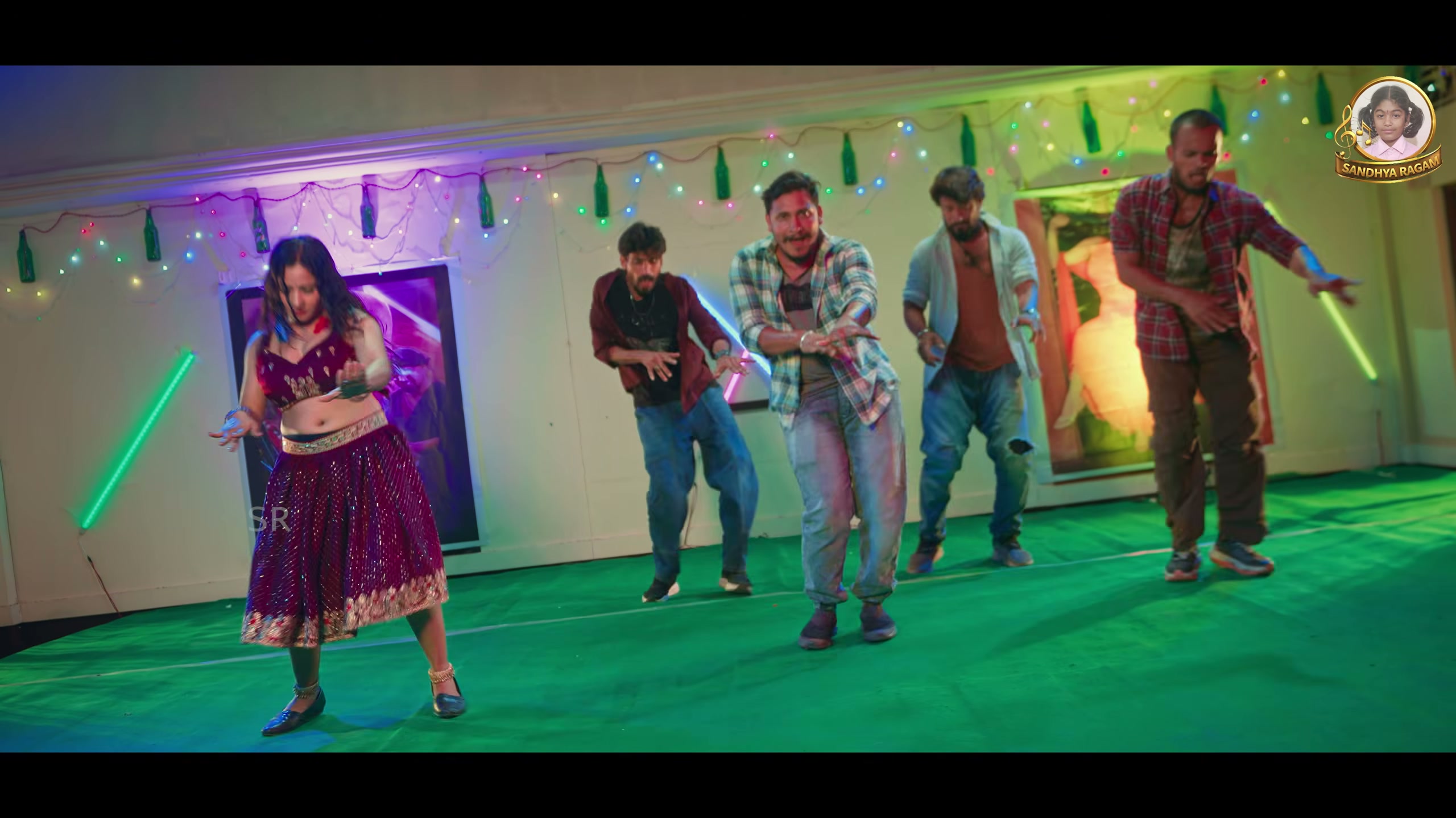 Frame 7