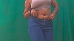 sexy desi babe huge jiggling tits and navel2