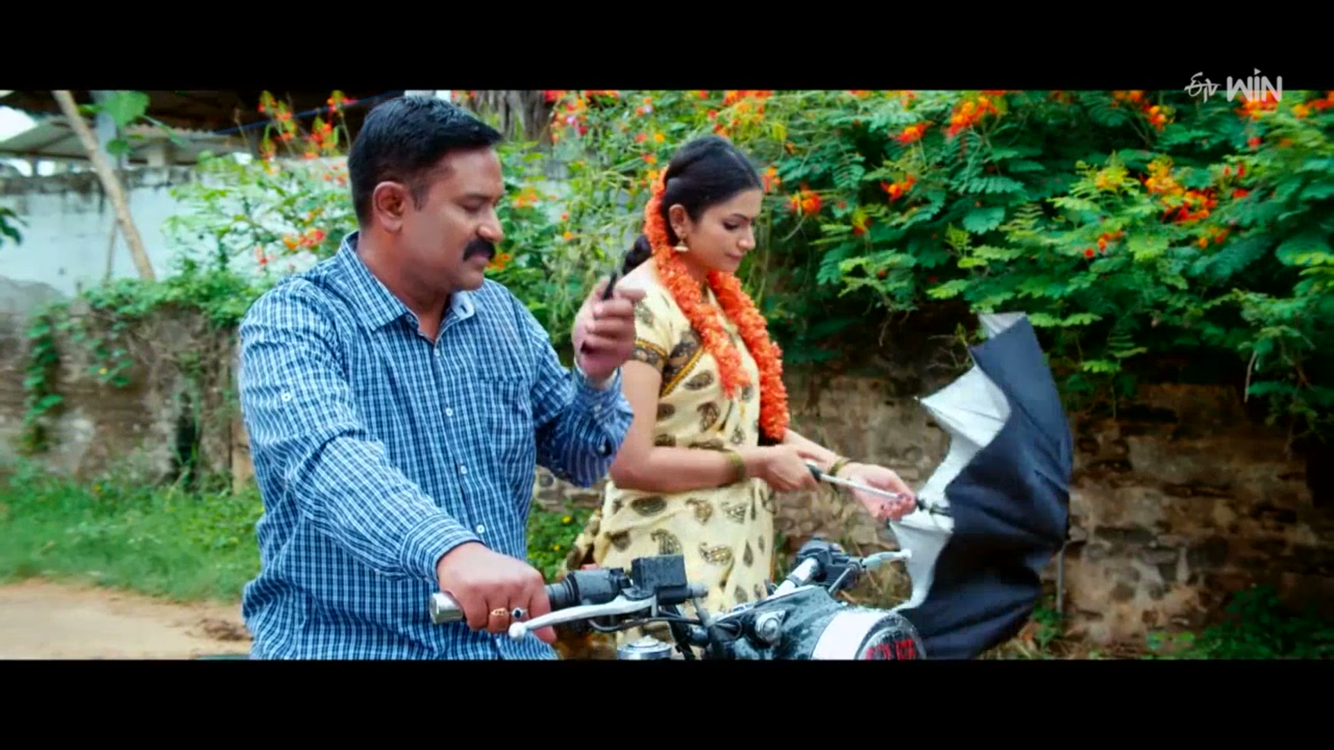 Frame 9