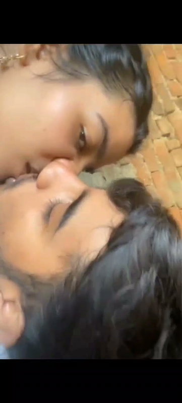5 6057580002642240744