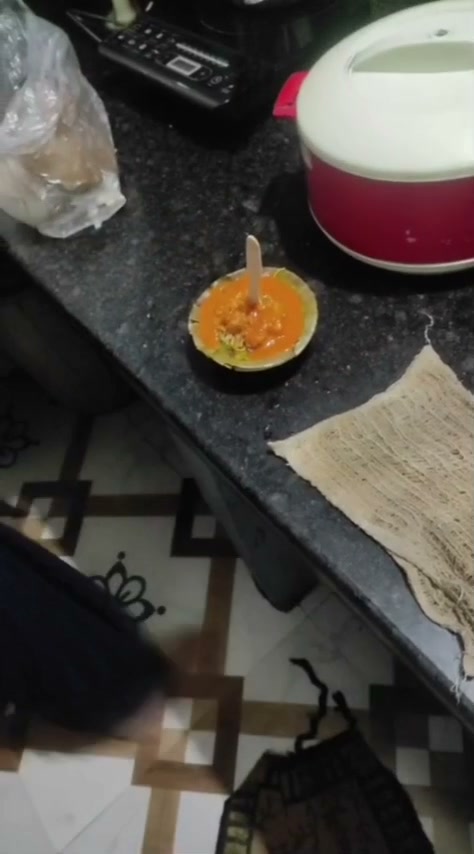Frame 8
