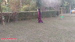 Desi Goan ki bhabhi din ko chupke aayi jungle me chudne, Desi village bhabhi fuck in jungle at evening