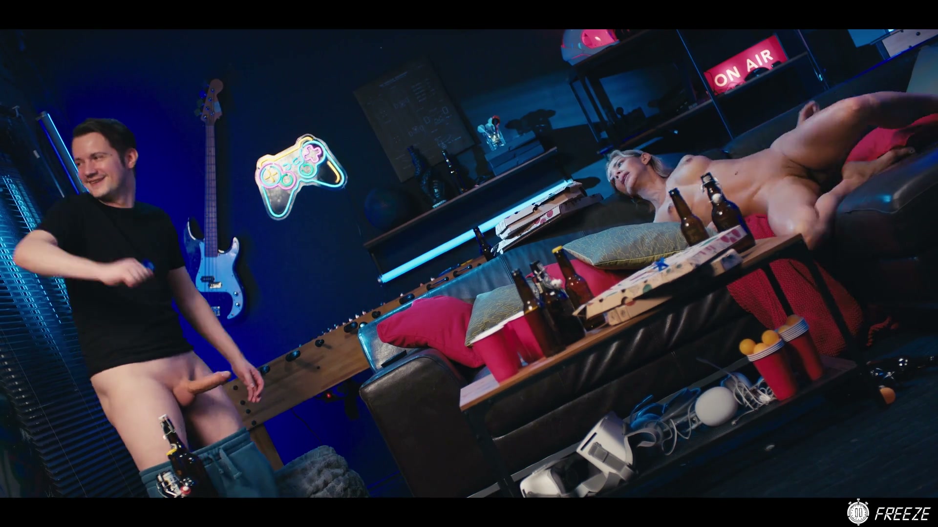 Frame 6