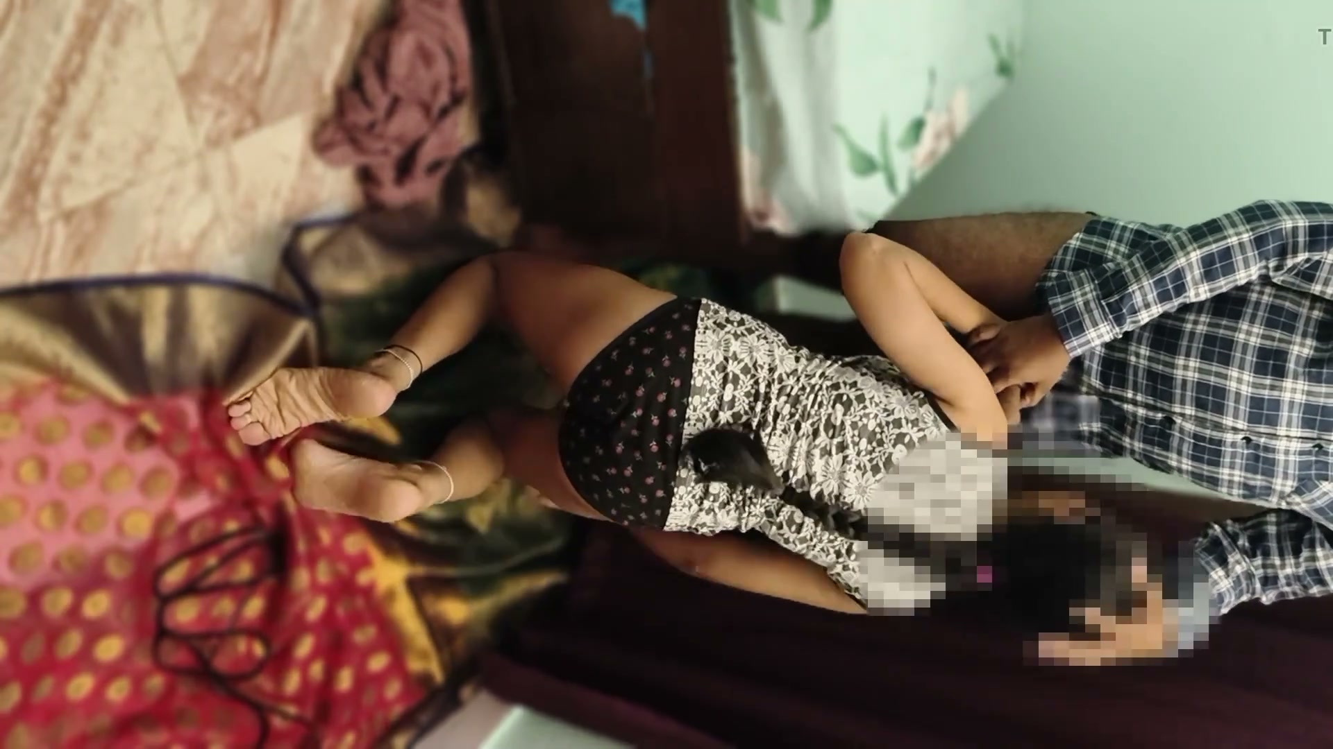 Frame 4