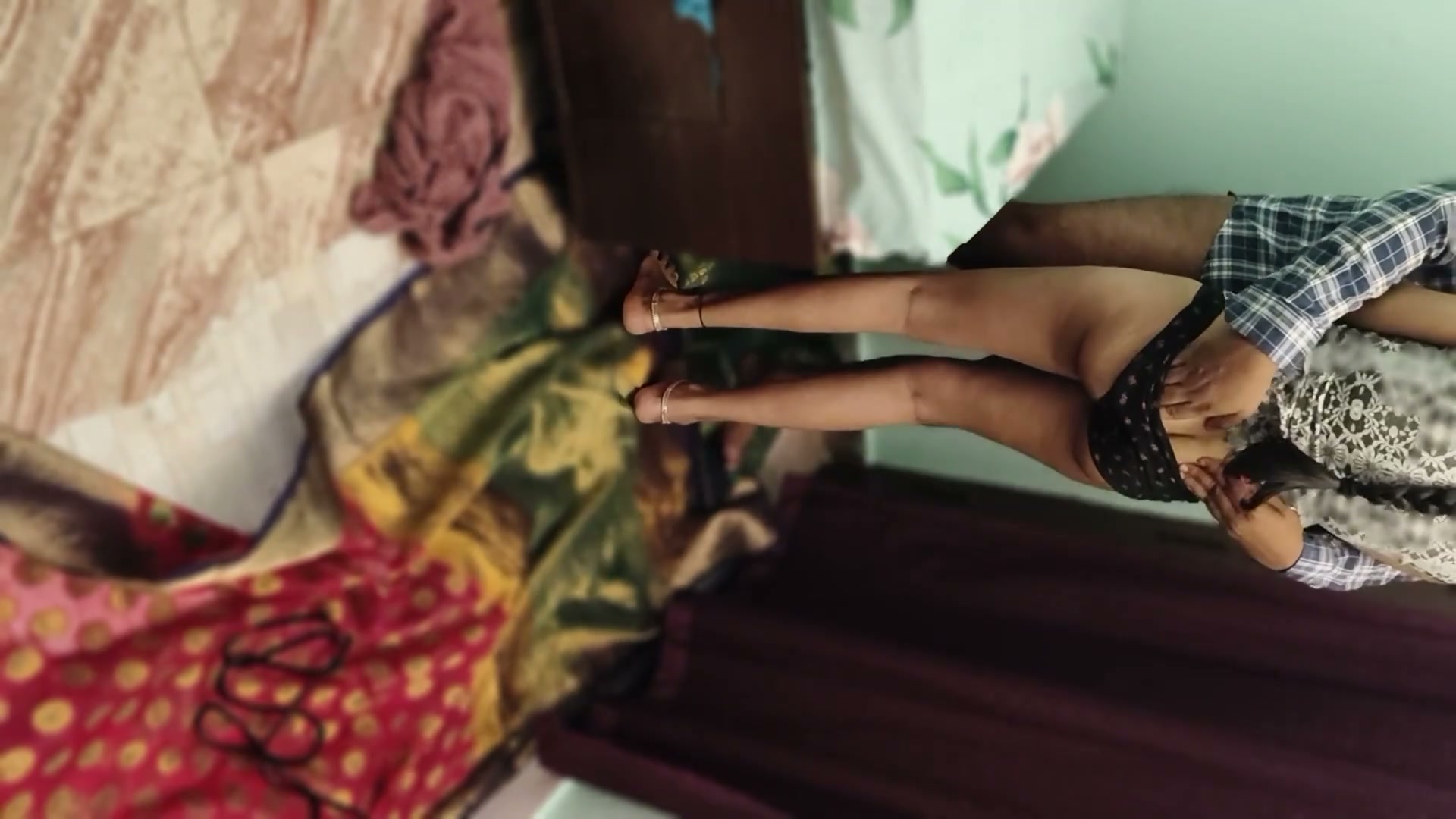 Frame 7