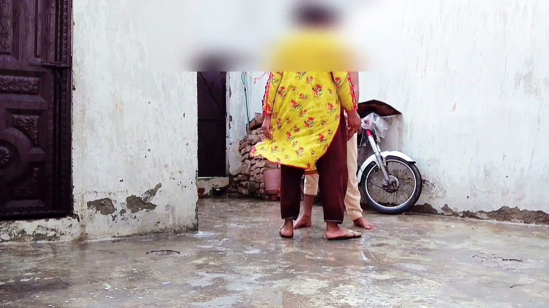 Frame 9