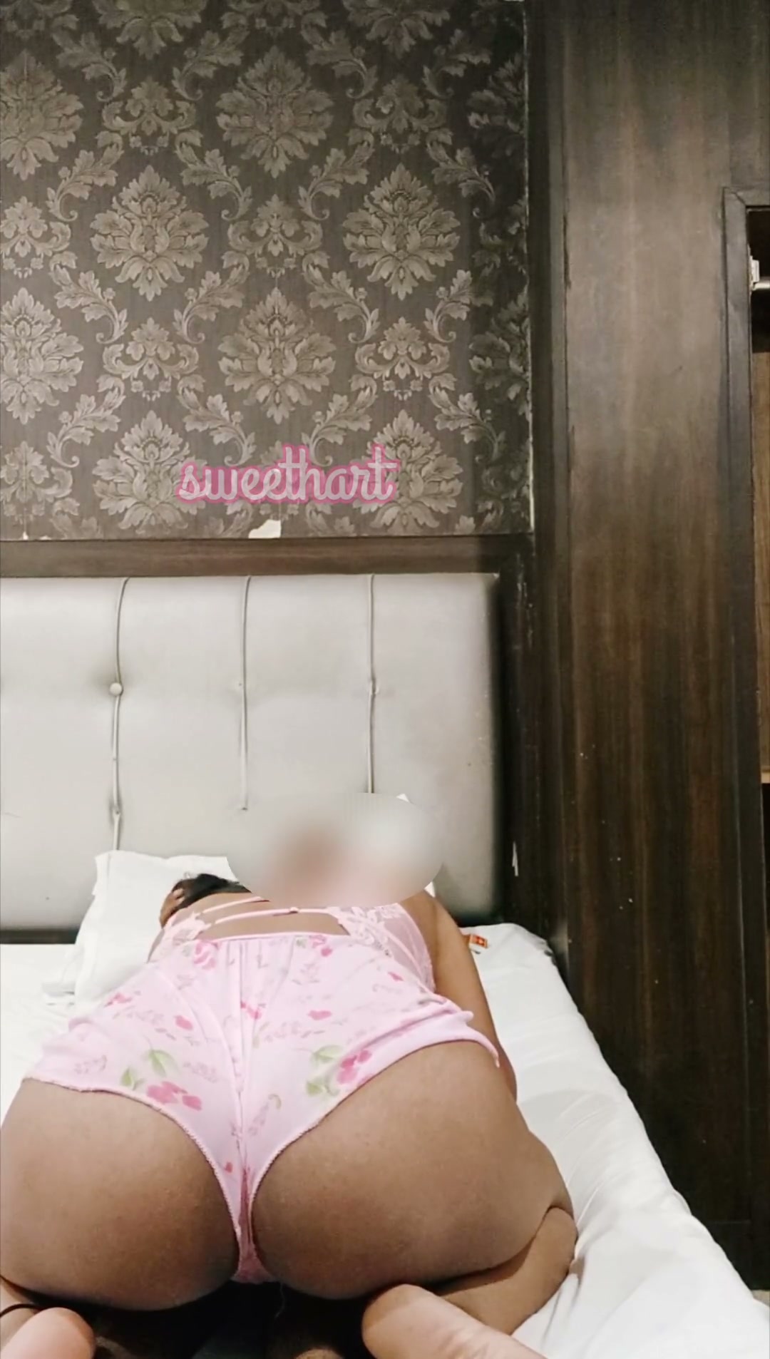 Frame 4