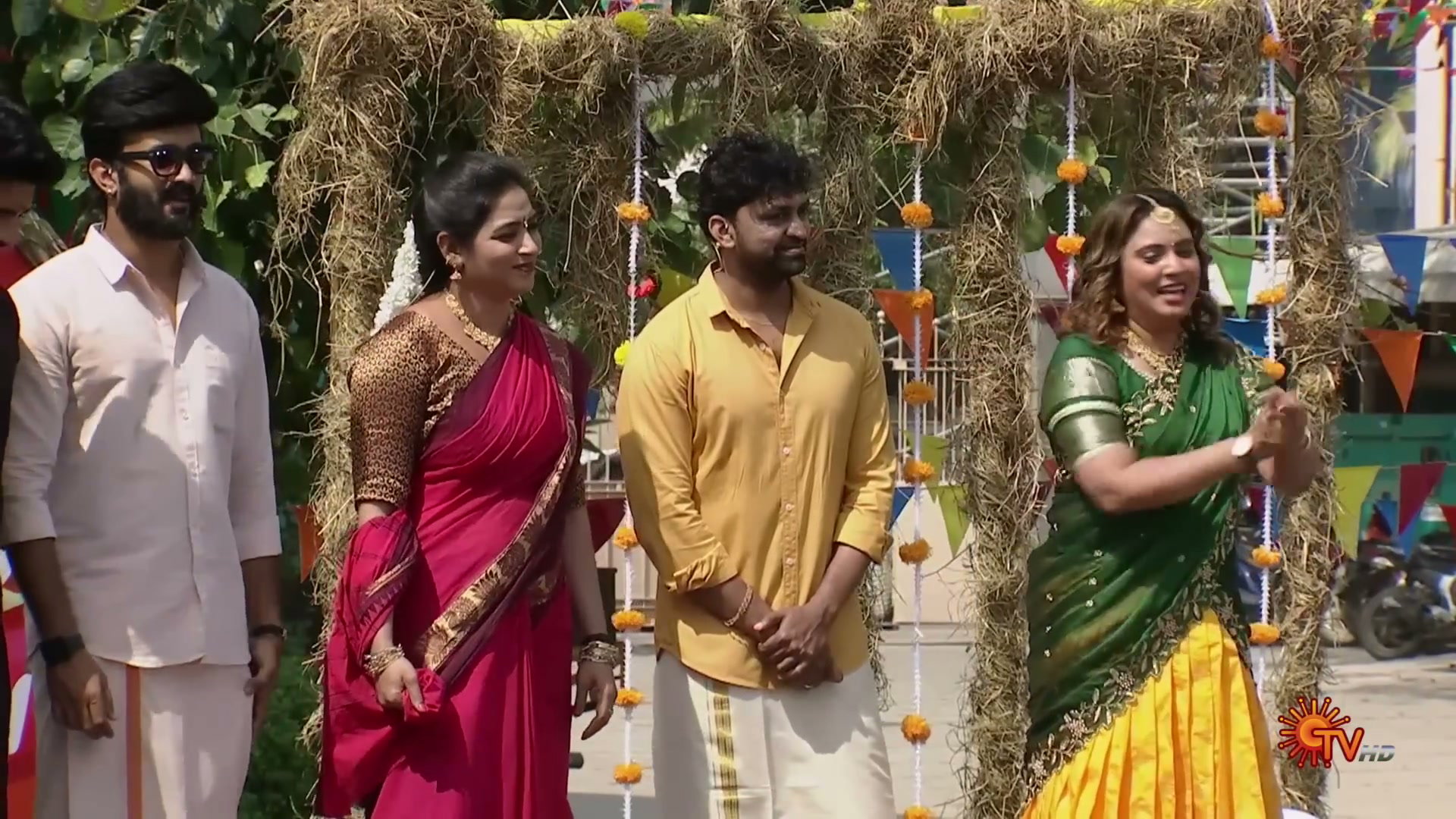 Frame 7