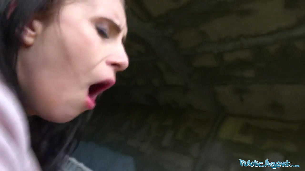 Sexy brunette lady fucks and sucks to make ex jealous