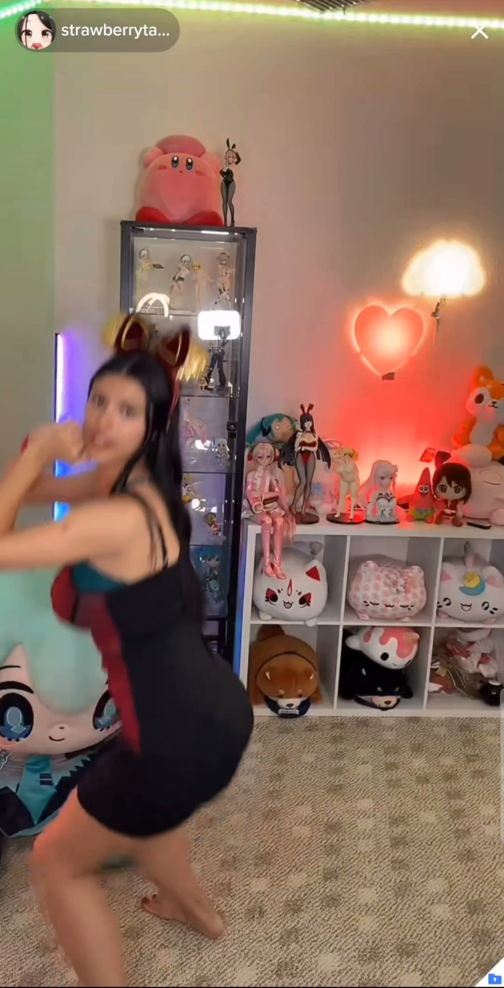 Frame 8