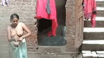 Desi Bhabhi Bathing 3 Clip Marged
