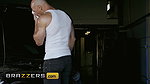 Brazzers – Cock Starved Abigail Mac Can’t Resist Johnny Sins’ Dick &