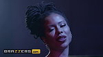 Brazzers – Kira Noir & Ebony Mystique Play Naughty Girls With Pianist Ricky Johnson Before The Show