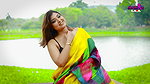 Beautiful hot bhabhi huge cleavage show photoshoot in sari