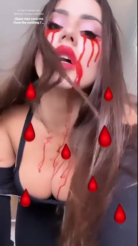 Giovanna Eburneo Bodysuit Zombie Cosplay Video Leaked