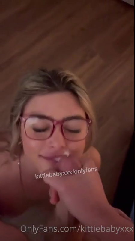 KittieBabyXXX Nude Valentines Blowjob Facial Video Leaked