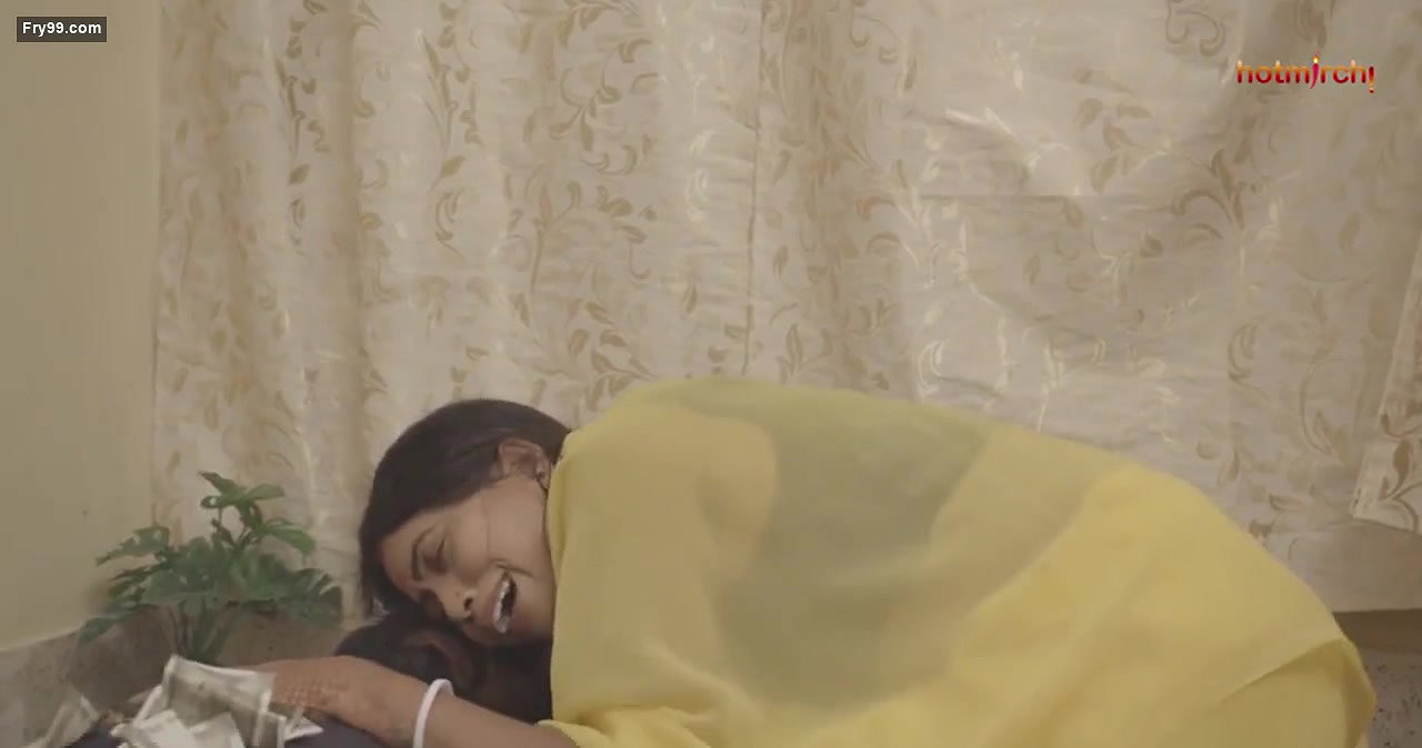 Stree (2021) HotMirchi Bengali Short Film