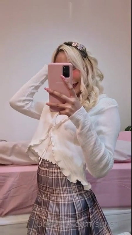 Suri – surisnow OnlyFans Leaks (3 Videos) 3