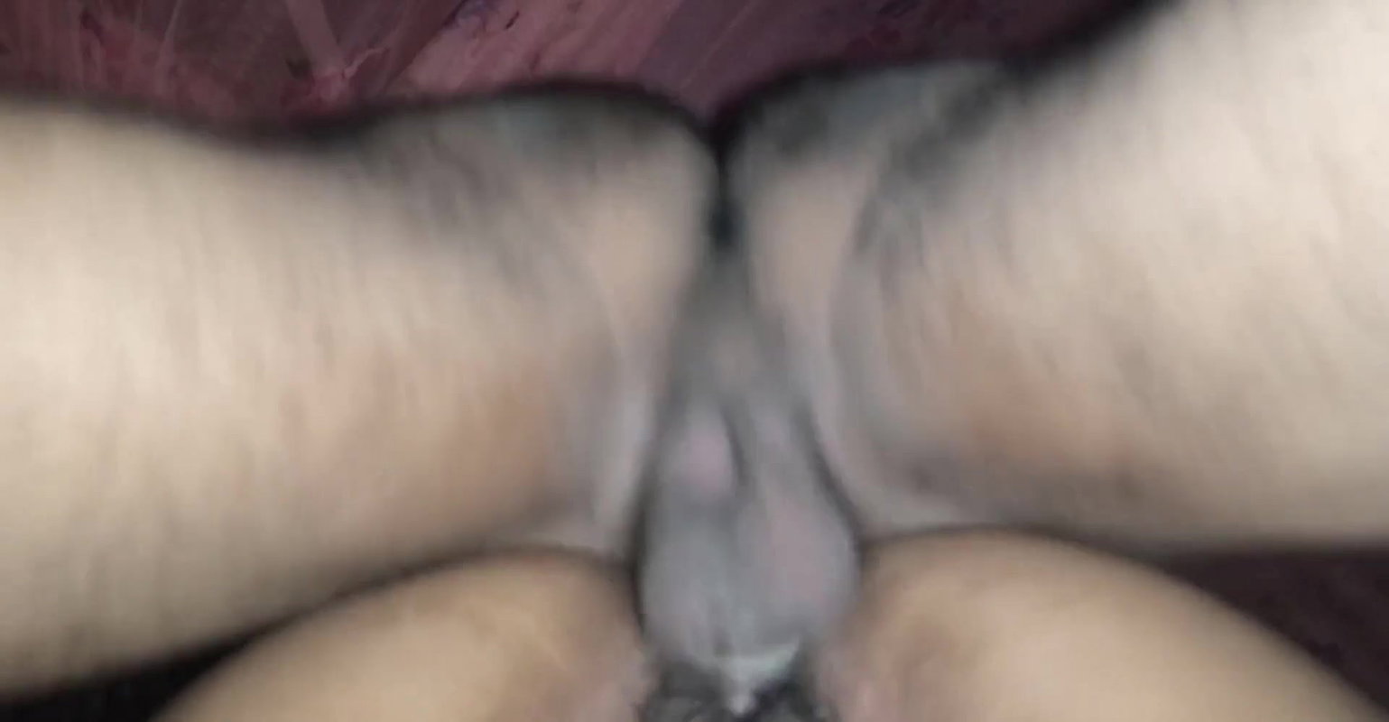 Desi bangla village couple Doggystyle fuck pussy. Bangla wife ka kutti baniye chuda