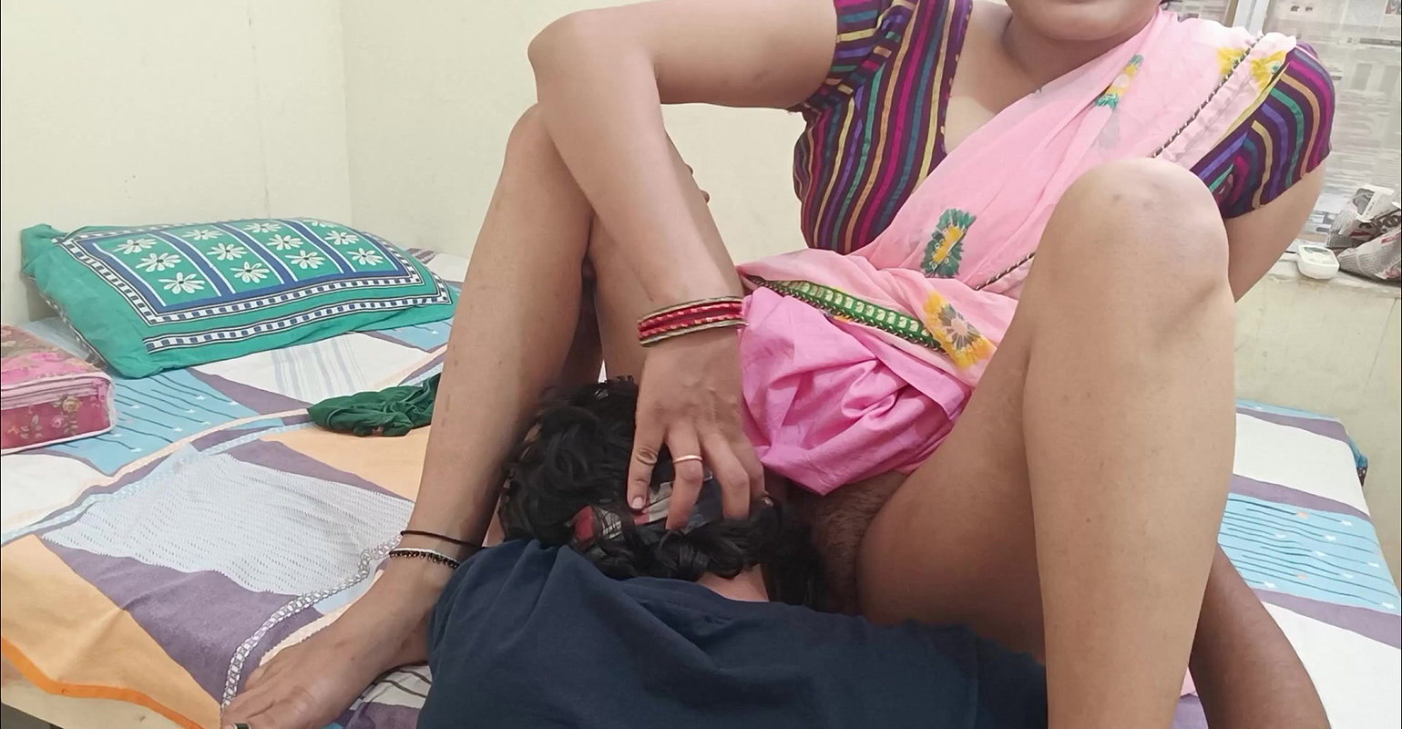 Birthday par Bhabhi Ko Bra-Penty Gift ke Badle Jamkar Choda