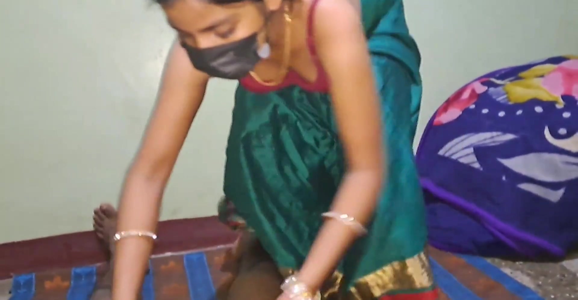 Bhabhi devar ke sath Ghar per chudai hindi dasi sex Fack – Mydesi.net