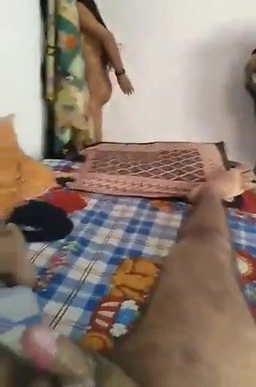 BIGBOOBS DESI INDIAN GF ON TOP AND HANDJOB