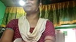 Desi Village Bhabhi Shows her Boobs