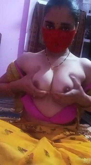 Married bhabhi showing