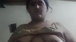 Desi lady showing big boobs